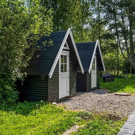 2 Bedroom Beautiful In Sjaellands Odde Holiday home